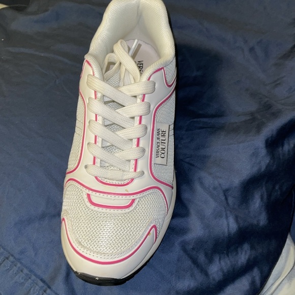 Versace Sneakers - Picture 4 of 9